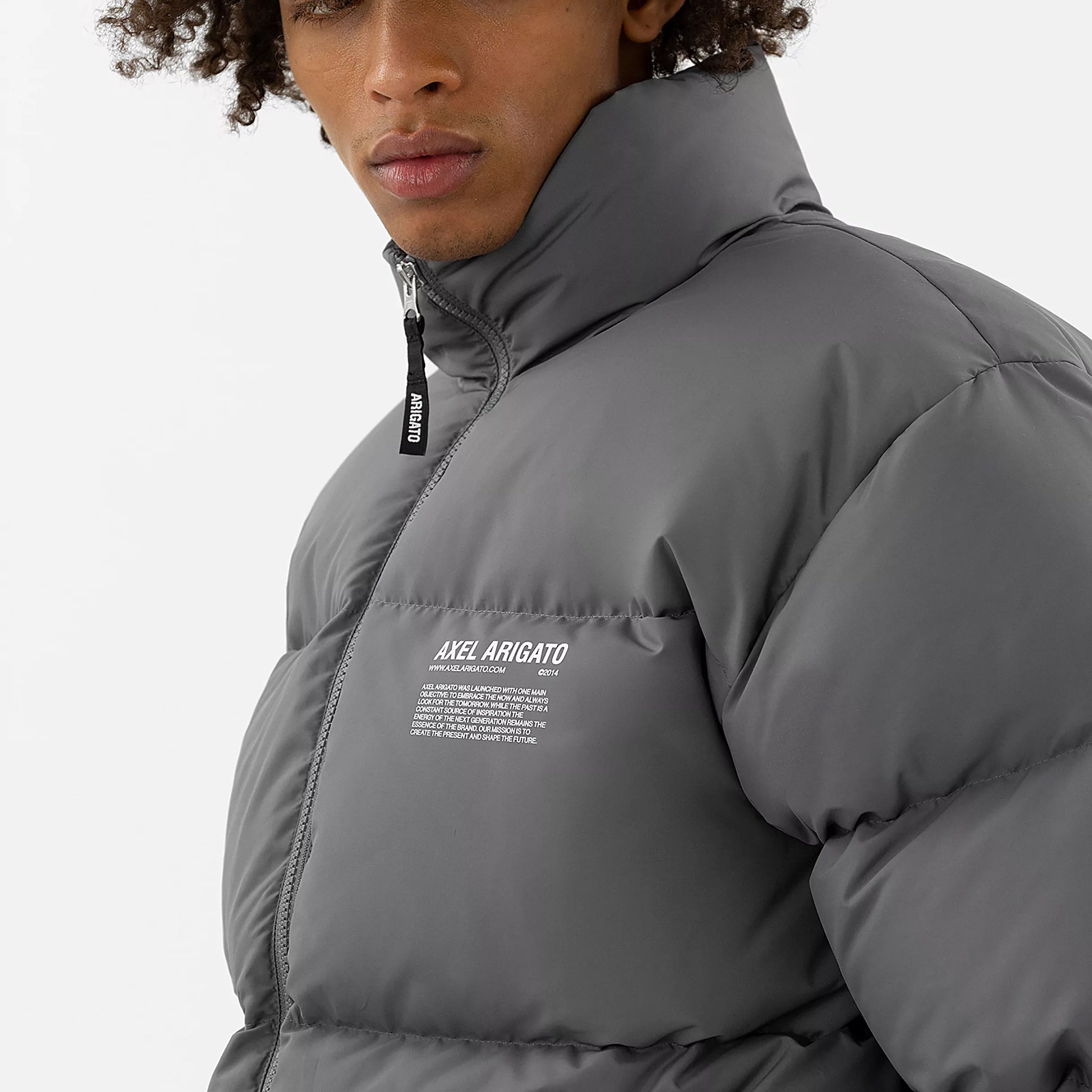 Axel Arigato - Observer Puffer Jacket in Dark Grey