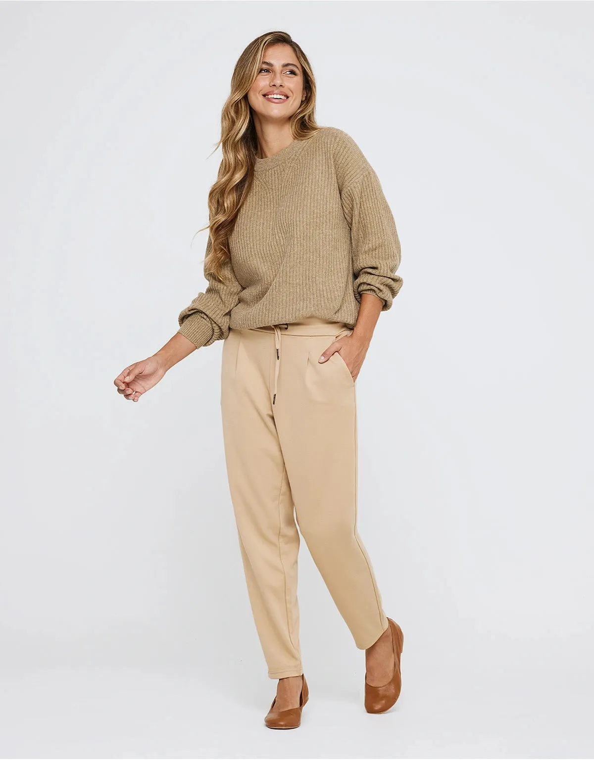 Camel Basic Long Sleeve Sweater - Capibara