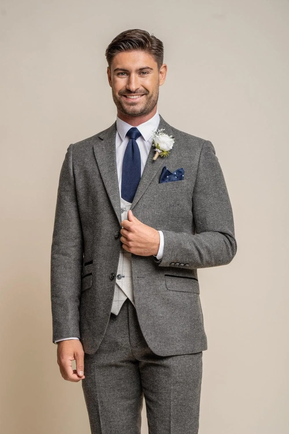 Martez Grey Suit With Radika Check Waistcoat