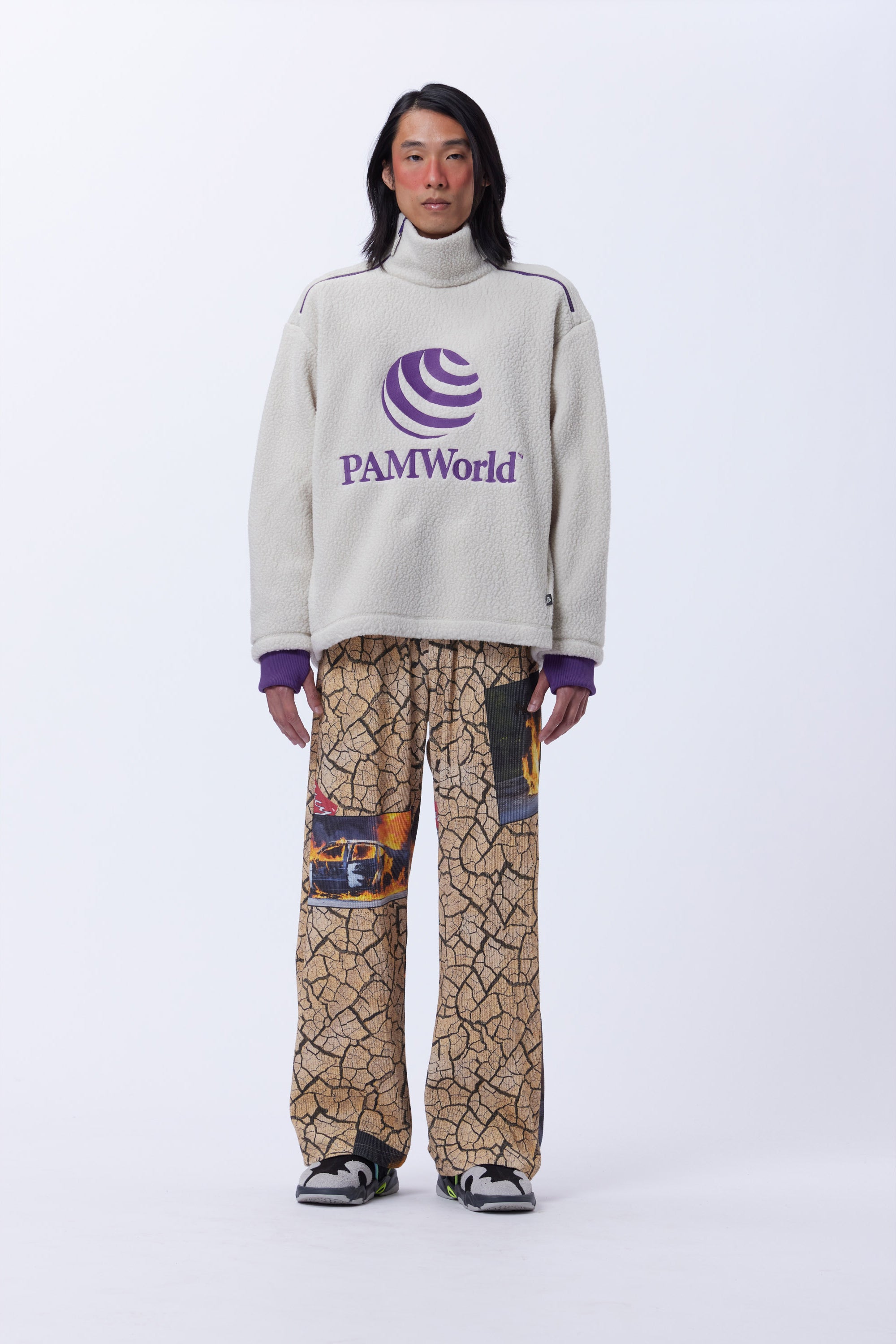 P. WORLD RECYCLED SHERPA OVERSIZED PULLOVER