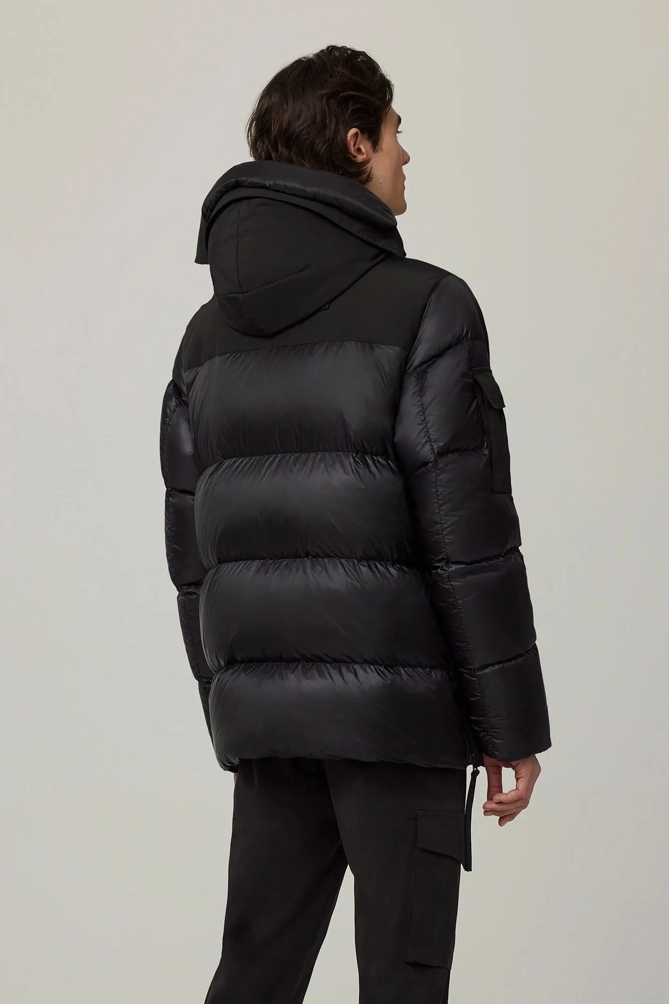 Paradigm Expedition Parka Black Label