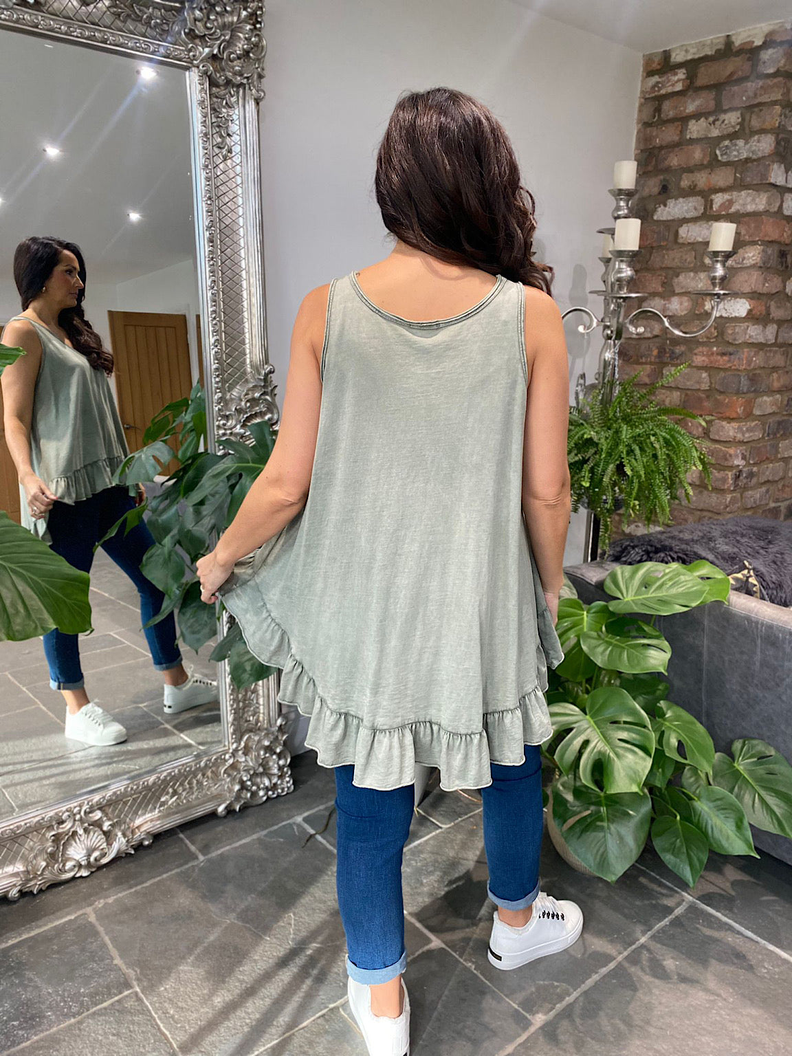 Spray Wash Soft Touch Frill Vest Connie