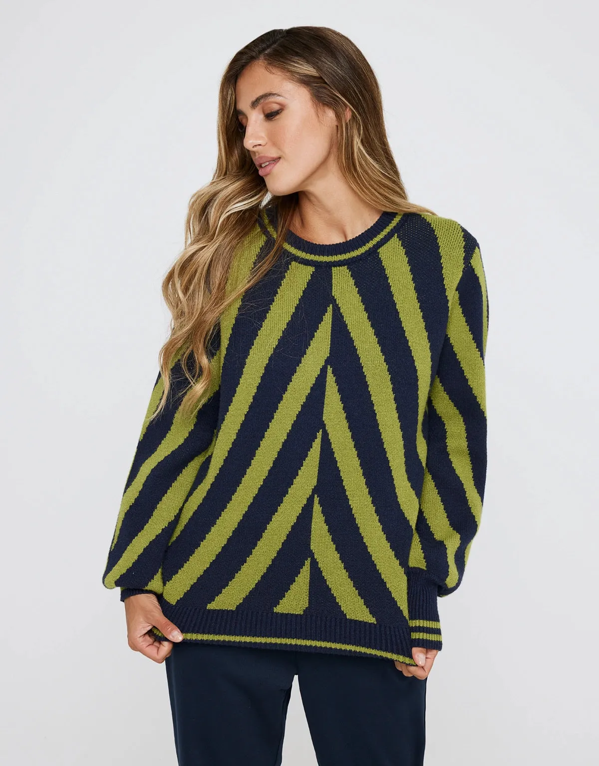 Striped Round Neck Sweater - Piraru