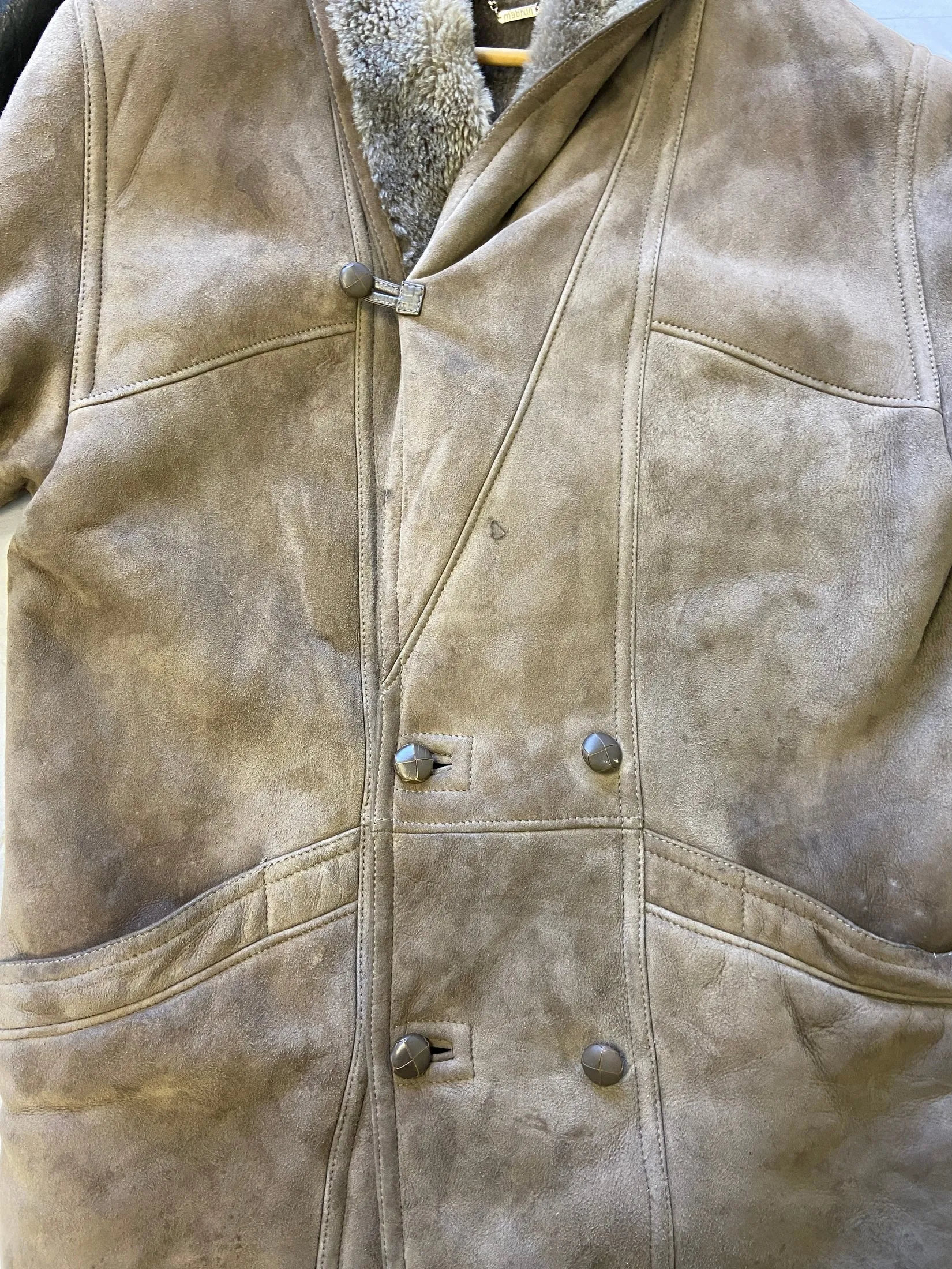 Vintage 80's Men Sheepskin Coat in Beige Brown