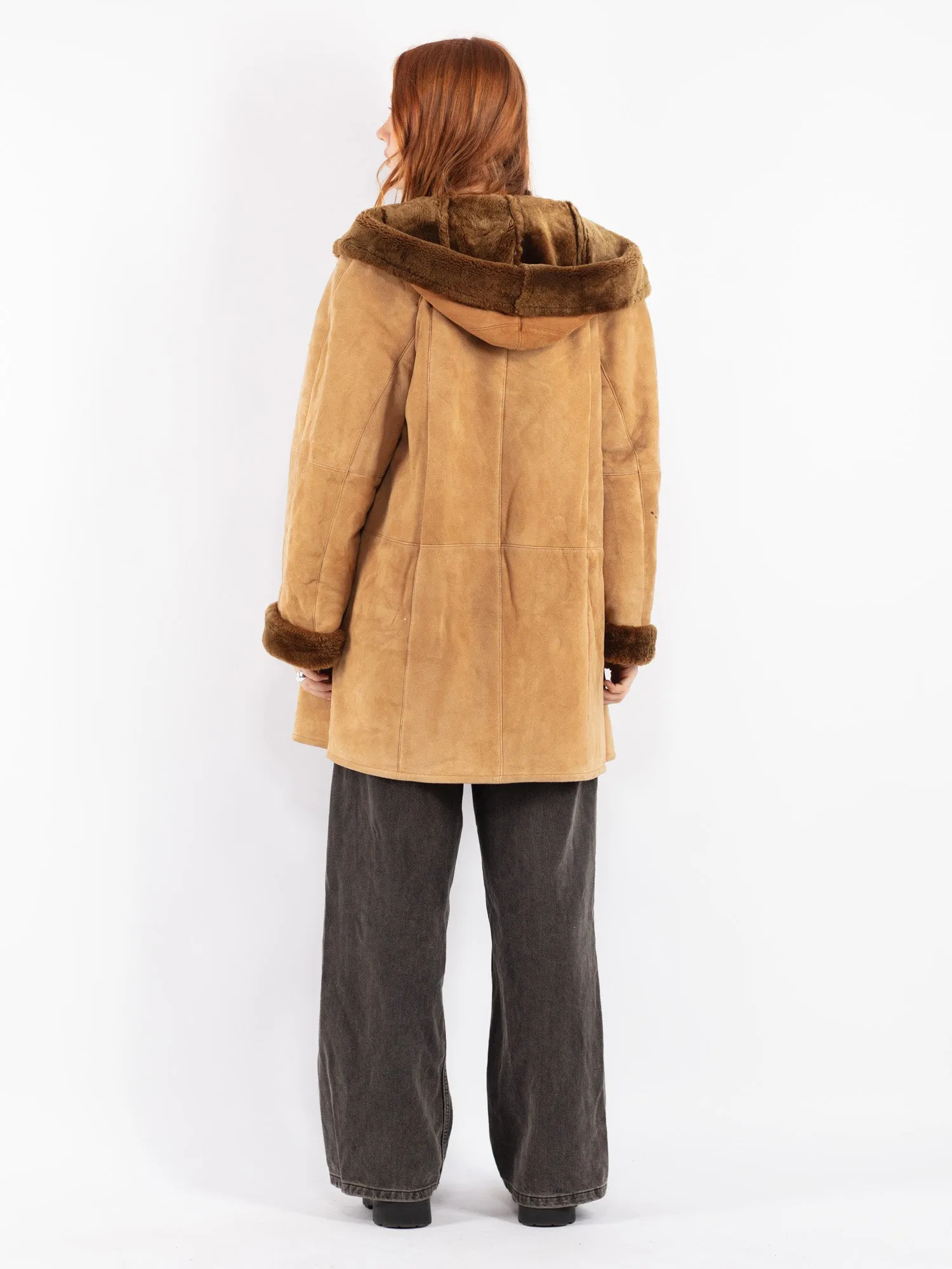 Vintage 80's Women Hooded Sheepskin Coat in Beige