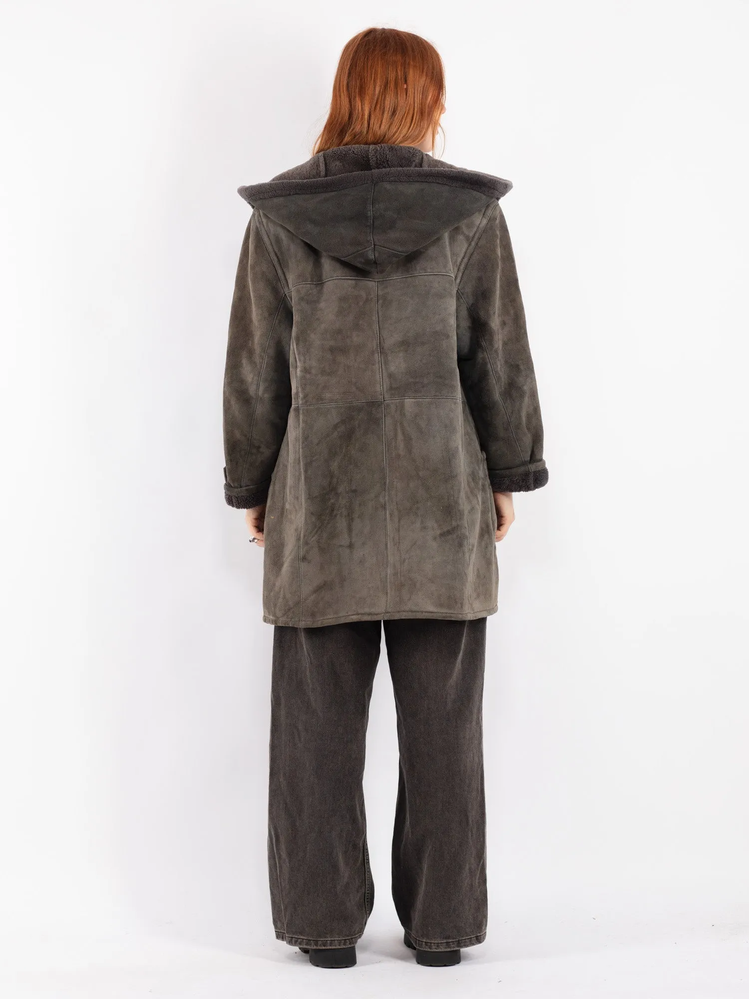 Vintage 80's Women Hooded Sheepskin Coat in Gray