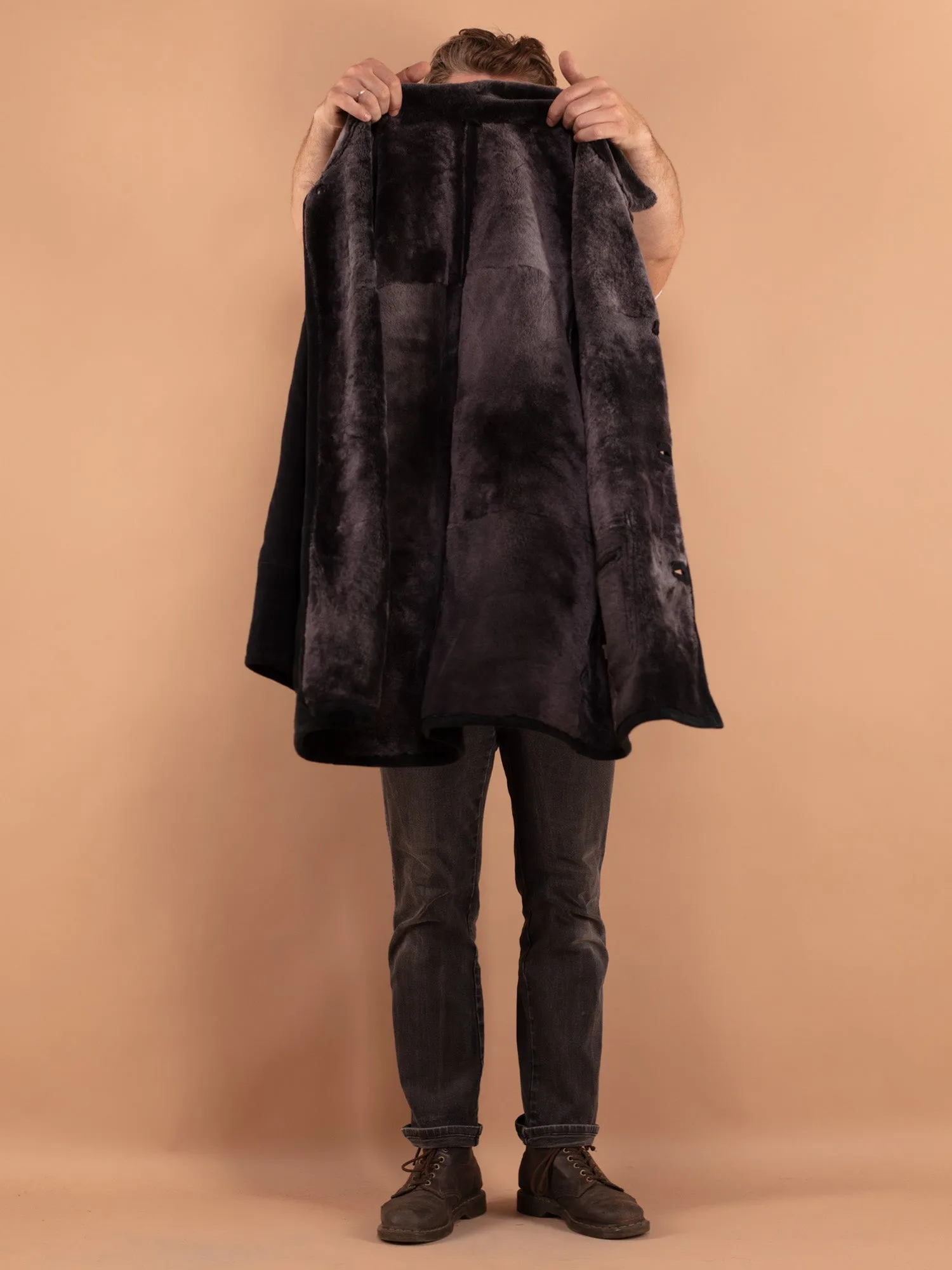 Vintage 90's Men Sheepskin Coat in Black